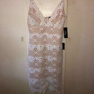 NWT Lulu’s White Lace Overlay Dress